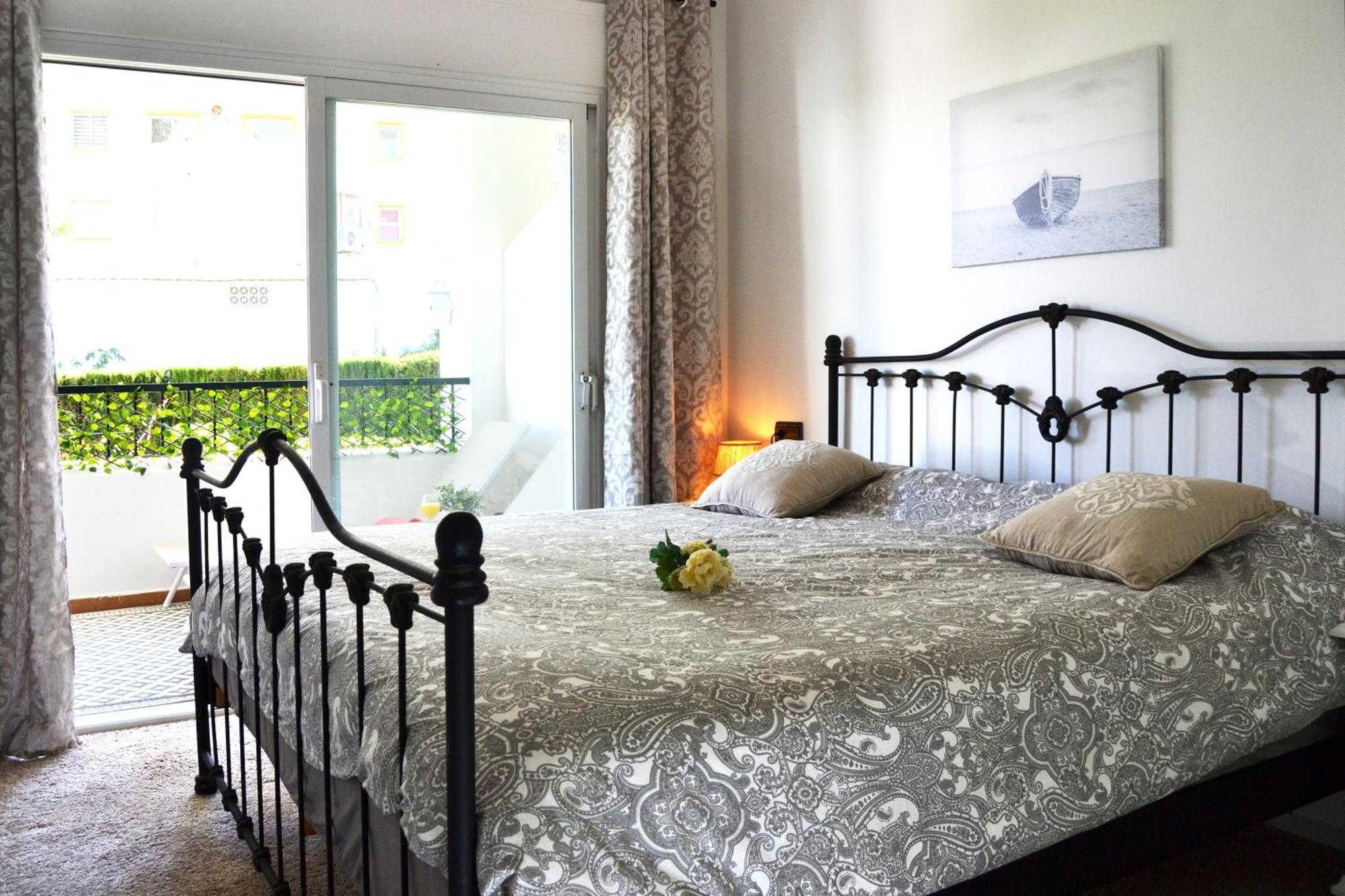 Luxury Garden Apartment - Walking Distance To The Sea Sitio de Calahonda Exterior foto
